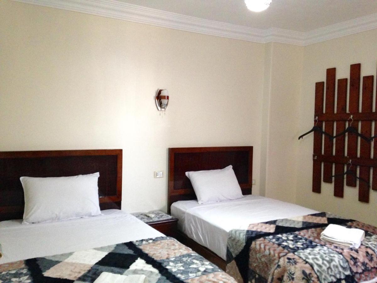 Isis Guest House Nazlet el-Sîsi Esterno foto