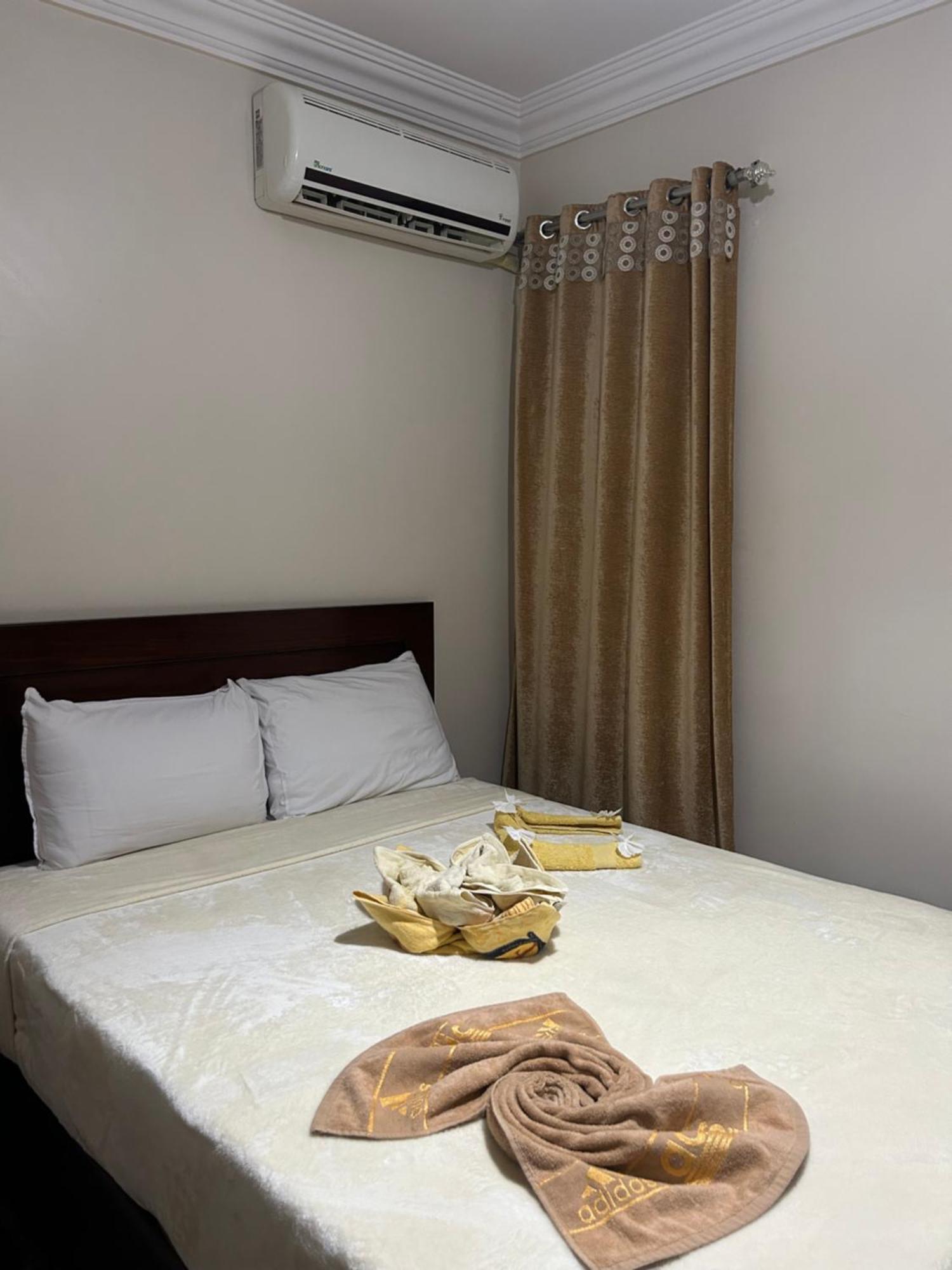 Isis Guest House Nazlet el-Sîsi Esterno foto